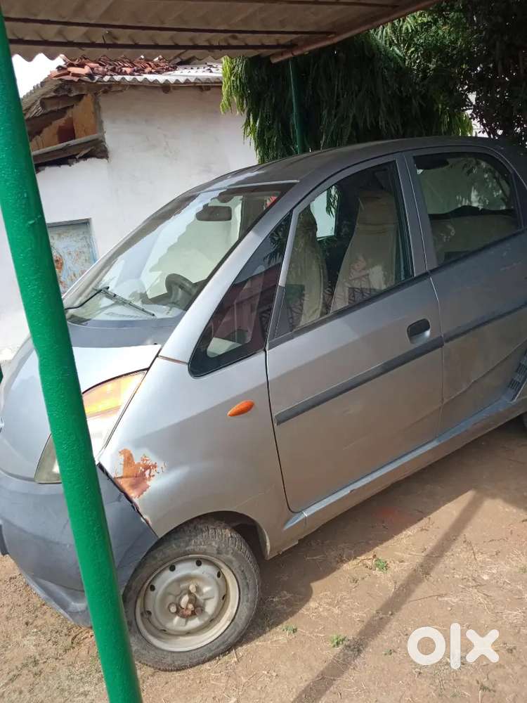फर्स्ट ओनर एंड ए कार एंड सेल