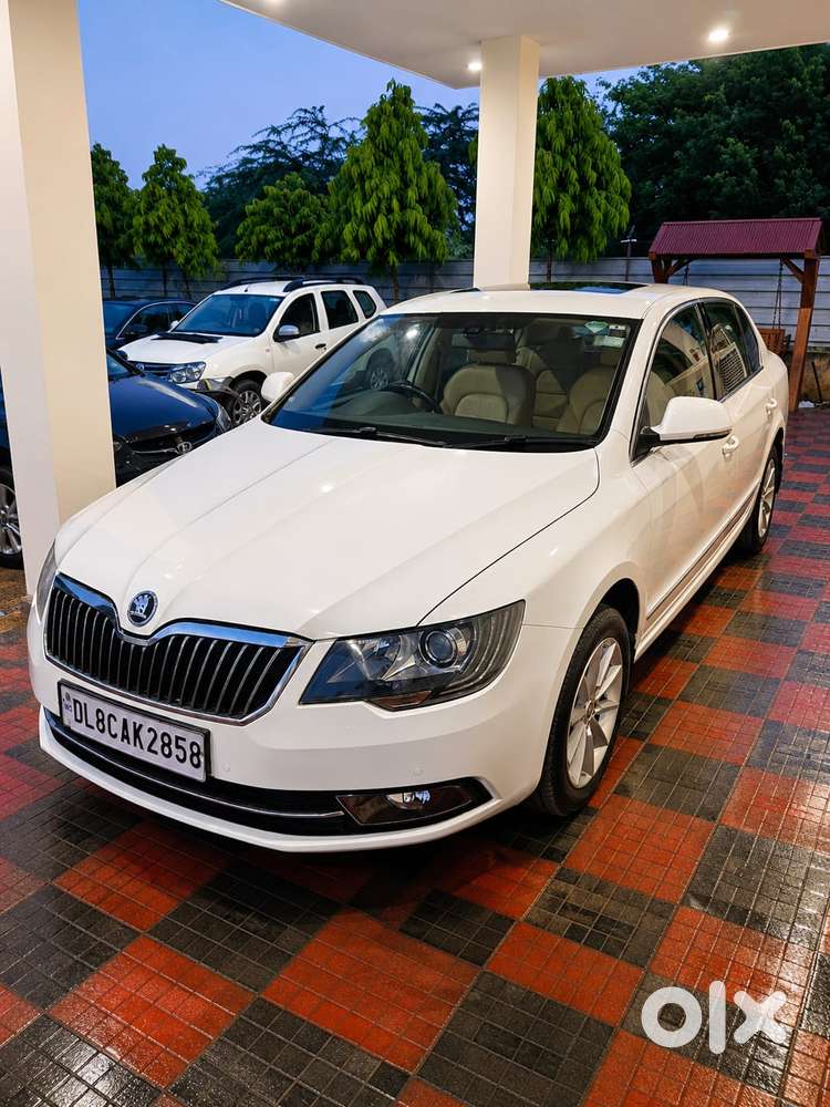 Skoda Superb Elegance 1.8 Tsi Mt, 2015, Petrol