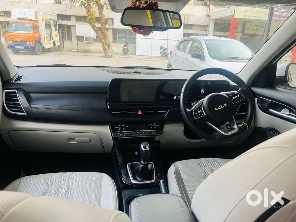 Kia Petrol Manual 2023