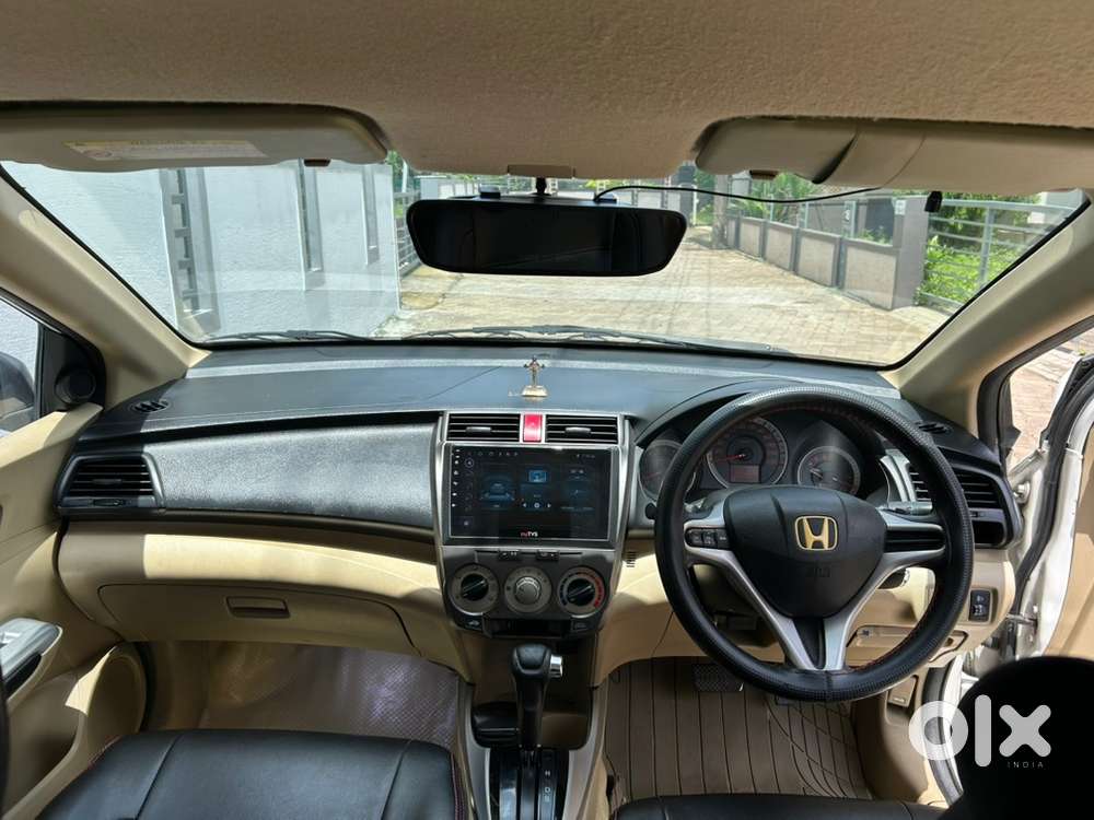 Honda City Petrol 2010 At