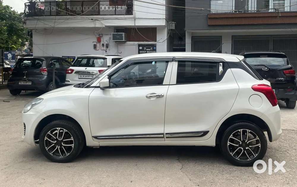 Maruti Suzuki Swift Lxi, 2022, Petrol