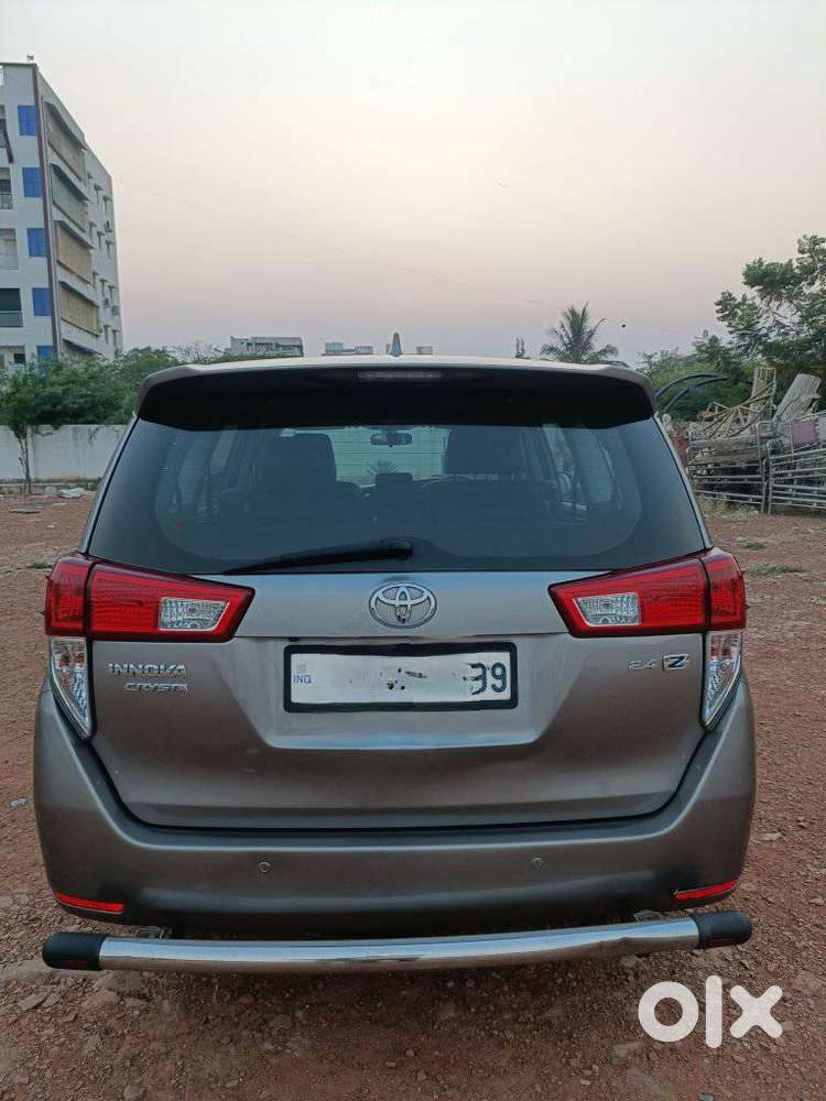 Toyota Innova Crysta 2.5z, 2016, Diesel