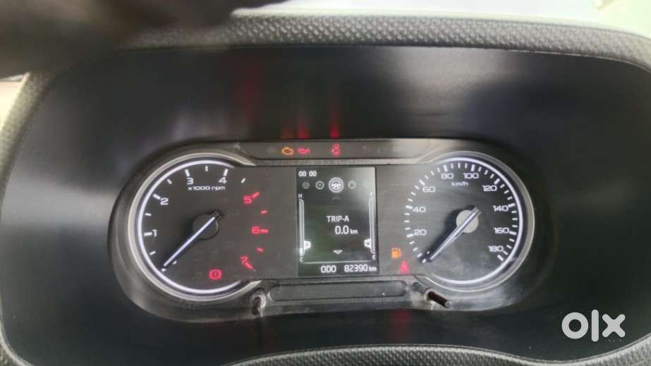 Mahindra Bolero Neo N8, 2021, Diesel
