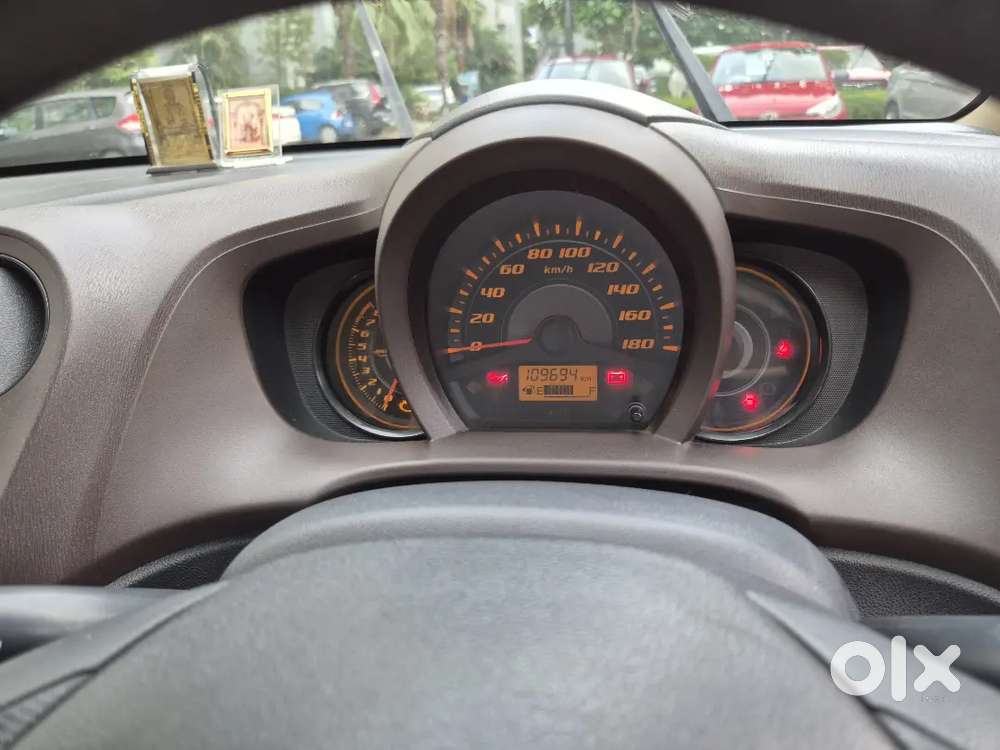 Honda Amaze Petrol 2014