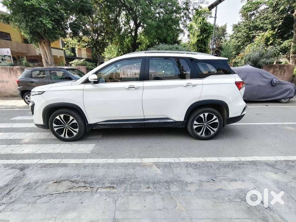 Mg Hector Plus Sharp Pro 1.5 Turbo Petrol Cvt 6 Str, 2021, Petrol