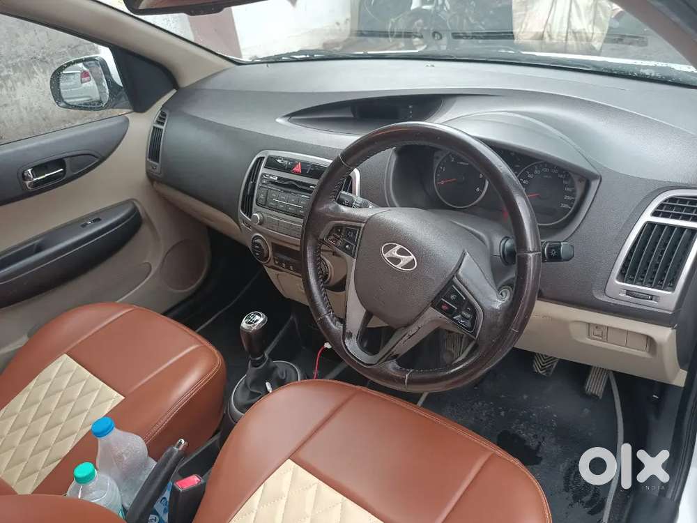 Hyundai I20 Sportz Diesel Car 2012