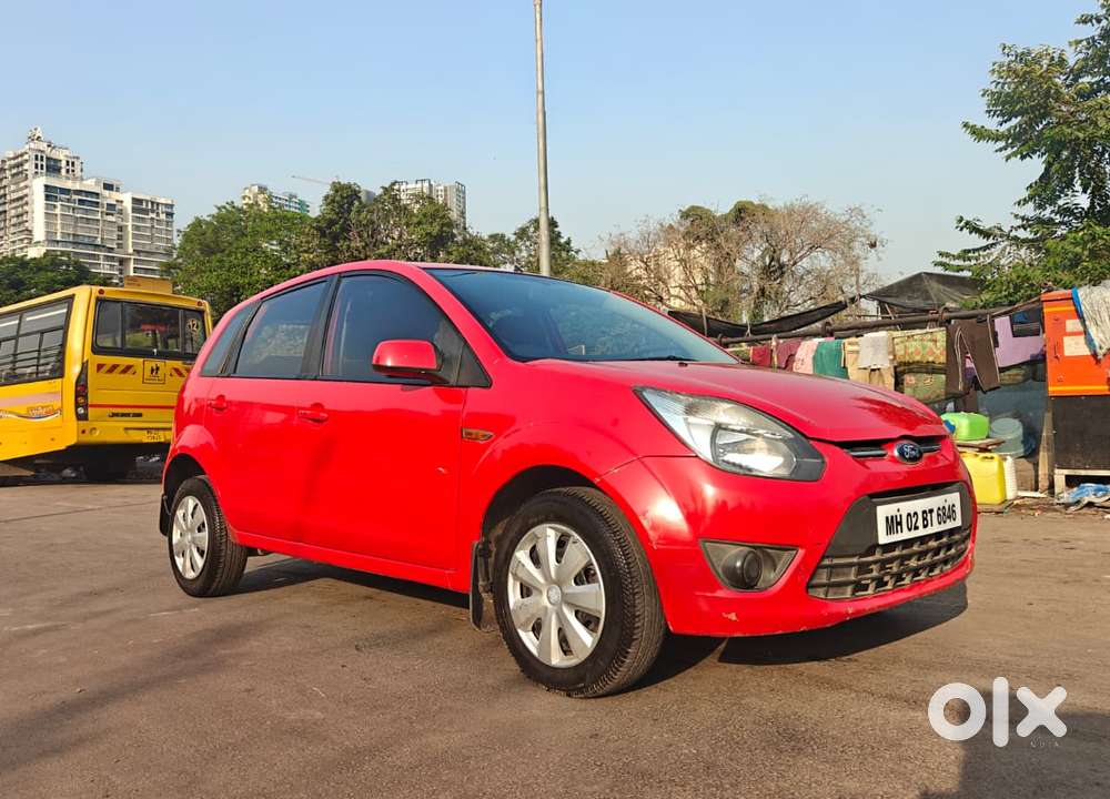 Ford Figo, 2010, Petrol
