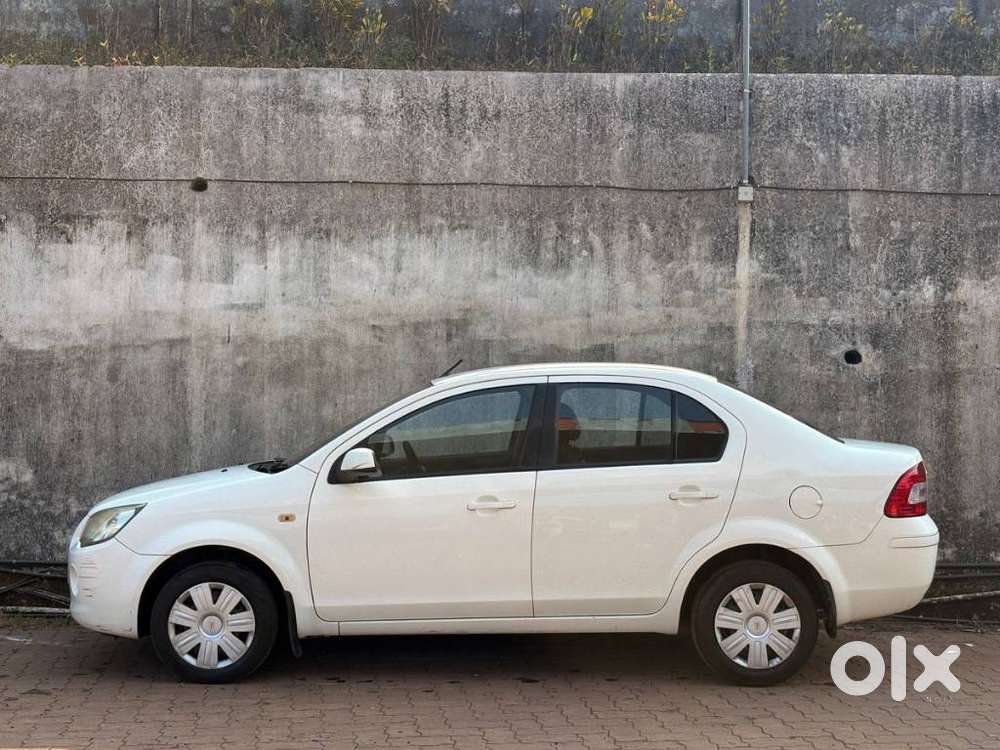 Ford Fiesta Classic 1.6 Sxi Duratec, 2015, Petrol