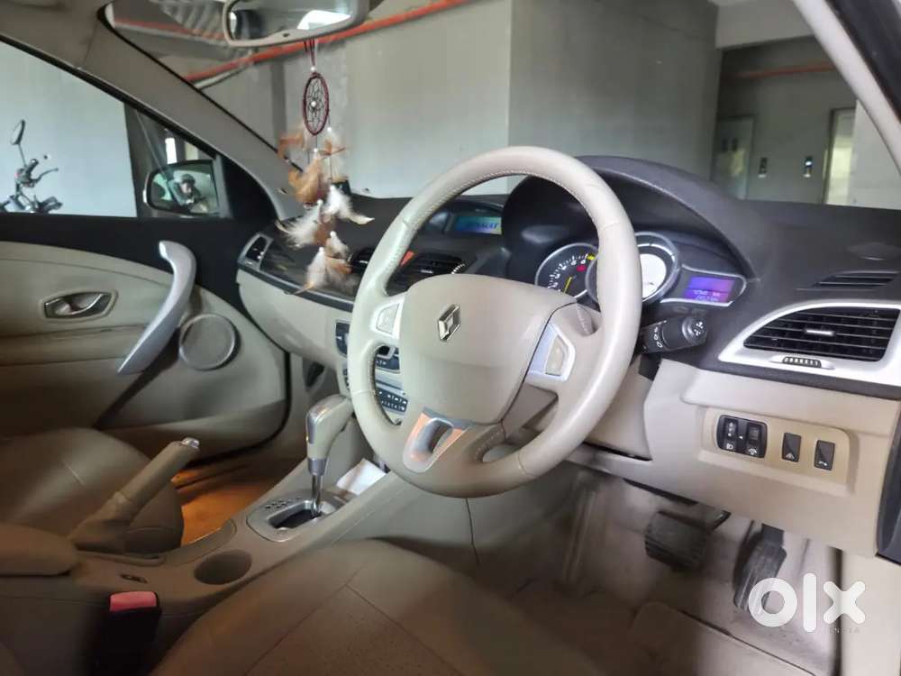 Renault Fluence 2013 Petrol Well Maintained