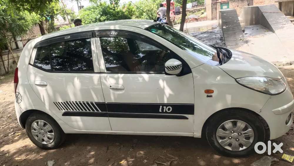 Aage Ke Dono Tyre New  Aur Prpar Work Bhi Pura Kra Denge Condition Okk