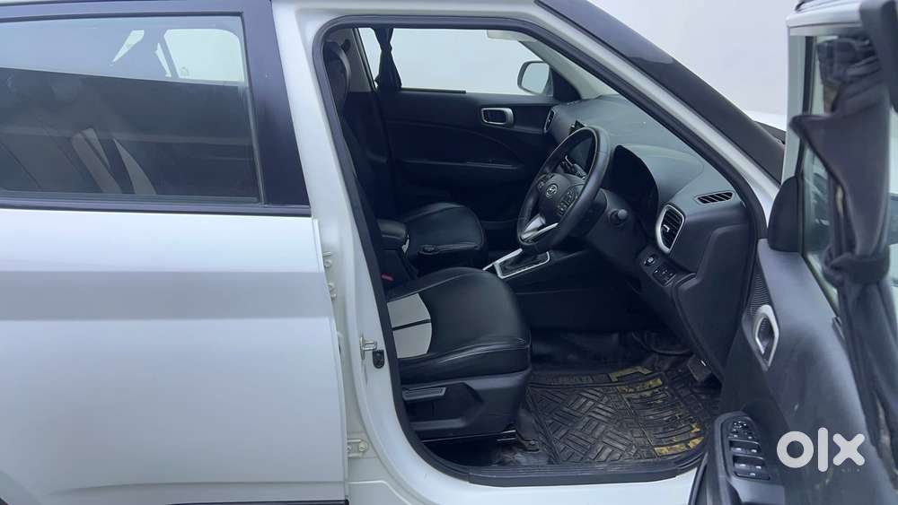 Hyundai Venue Sx Plus Turbo Dct, 2019, Petrol