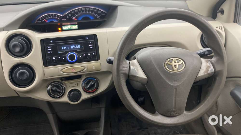 Toyota Etios Liva 2014-2016 G, 2015, Petrol