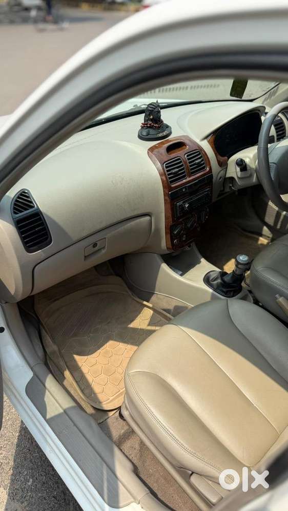 Hyundai Accent 2013 Cng.. Full Orignal Paint