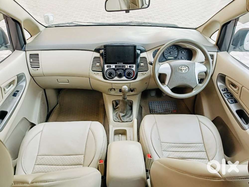 Toyota Innova 2.5 Gx 7 Seater Limited Edition, 2015, Diesel