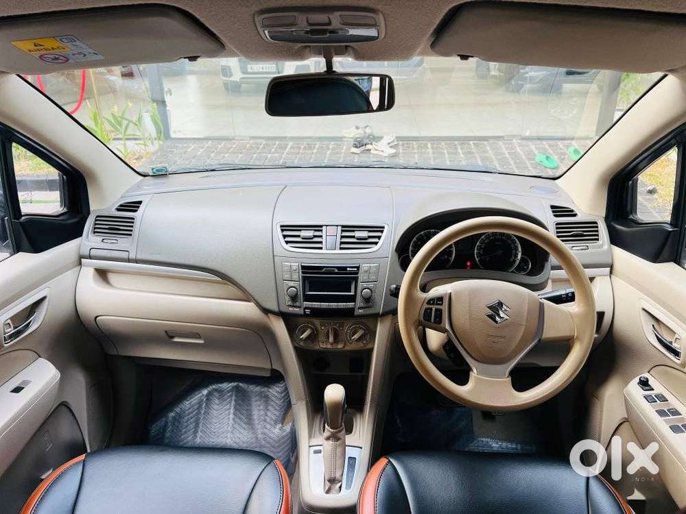 Maruti Suzuki Ertiga Vxi At Petrol, 2018, Petrol