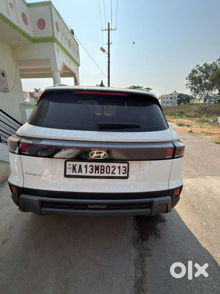 Hyundai Creta 2025 Petrol Well Maintained