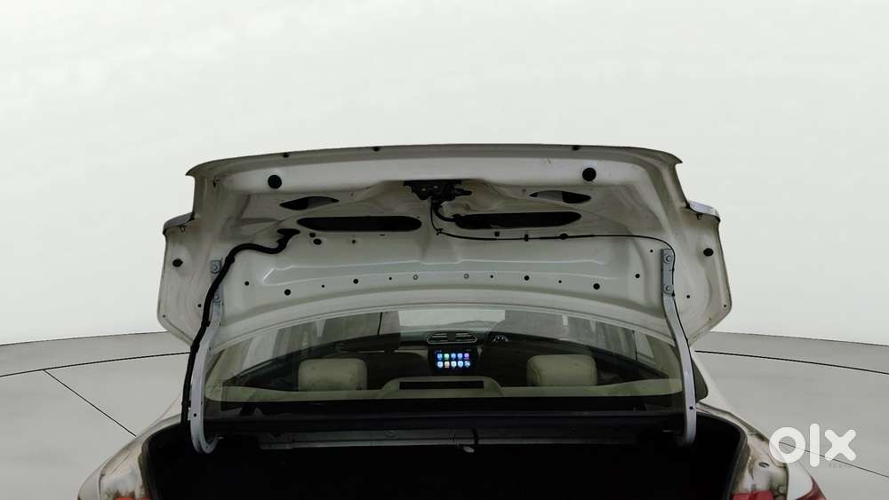 Maruti Suzuki Swift Dzire 1.2 Vxi Bsiv, 2021, Petrol