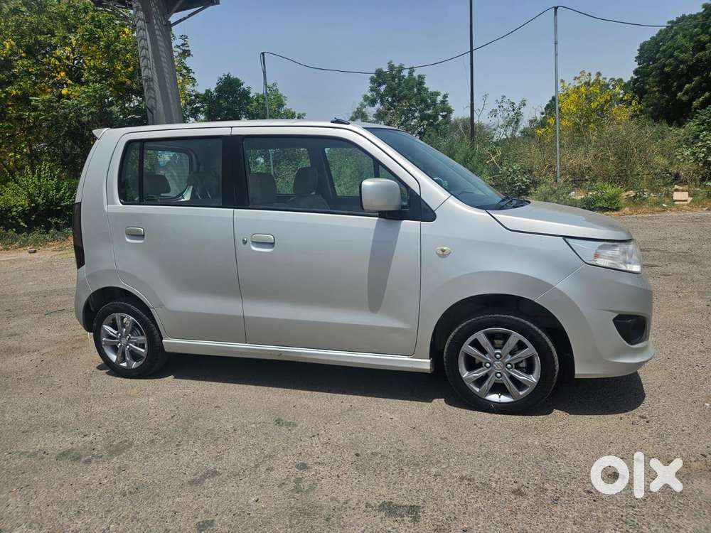 Maruti Suzuki Wagon R Stingray 1.0 Vxi Plus, 2018, Petrol