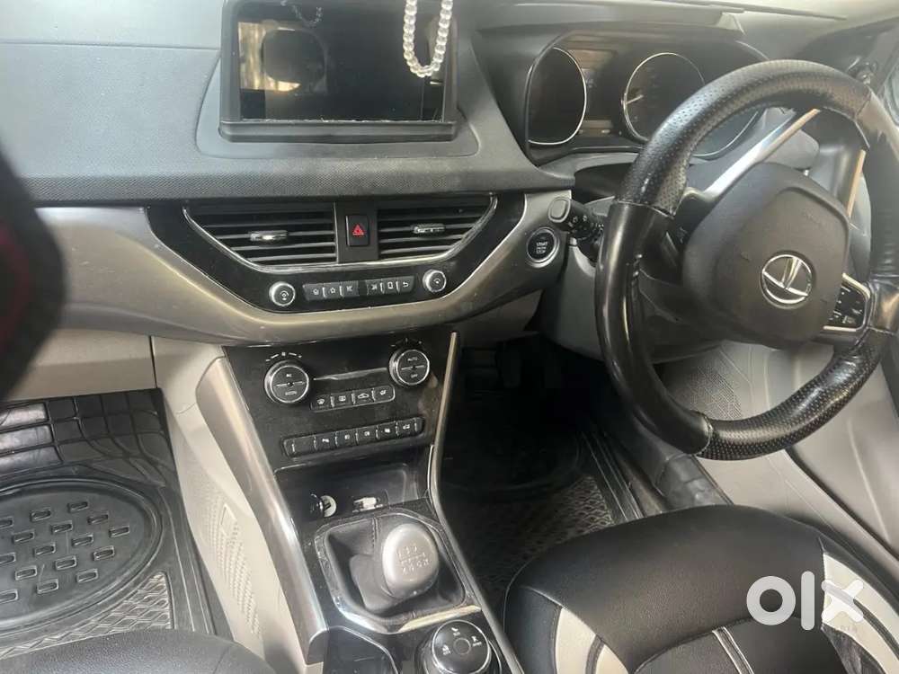 Tata Nexon 2017 Diesel Well Maintained.