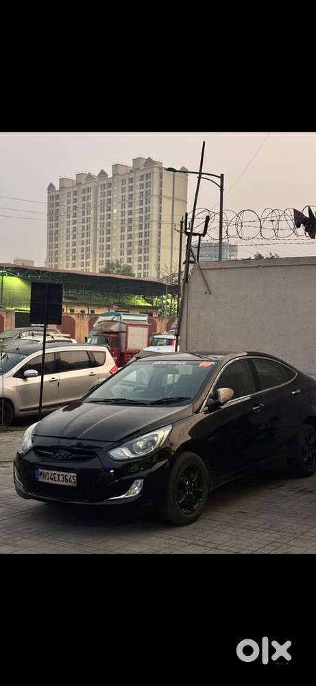 Hyundai Fluidic Verna 2011