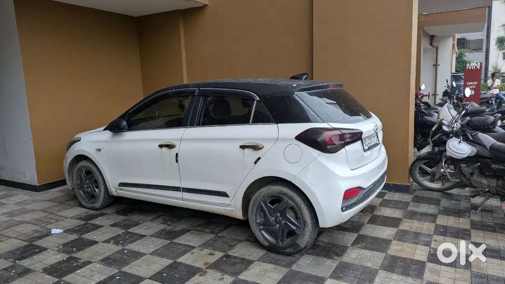 380000 Only - Urgent Sell - 2018 Hyundai Elite I20 Magna