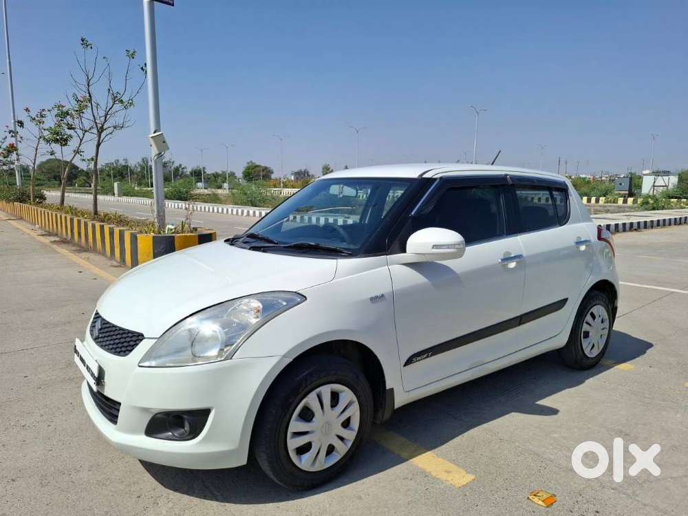 Maruti Suzuki Swift 2011-2014 Vxi, 2012, Petrol