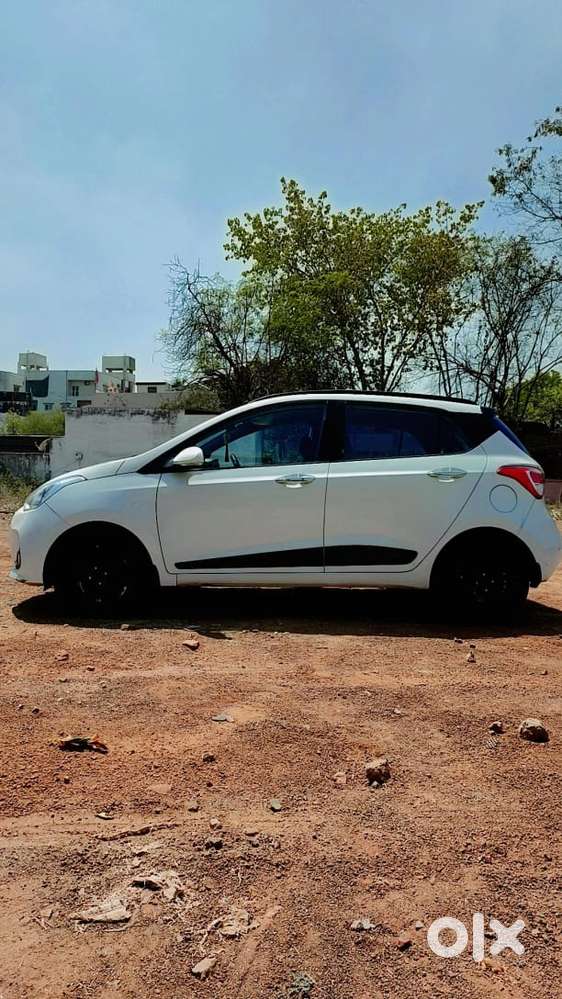 Hyundai Grand I10 1.2 Kappa Sportz Option, 2015, Petrol