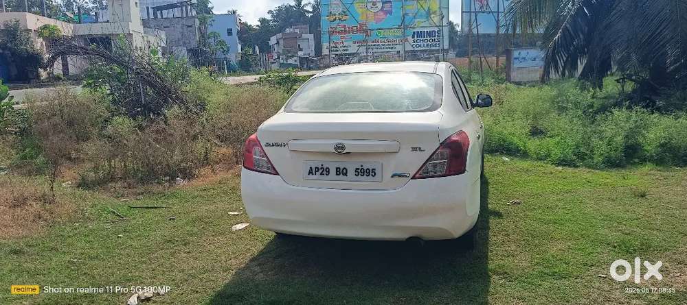 Nissan Sunny 2012 Diesel 220000 Km Driven