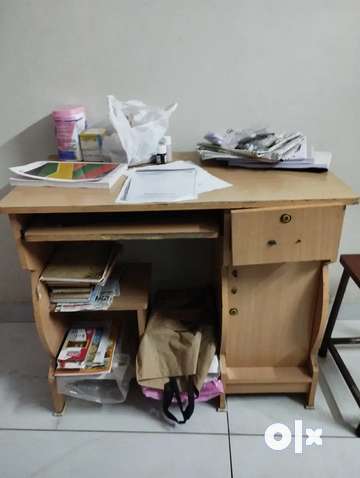 Olx old store study table