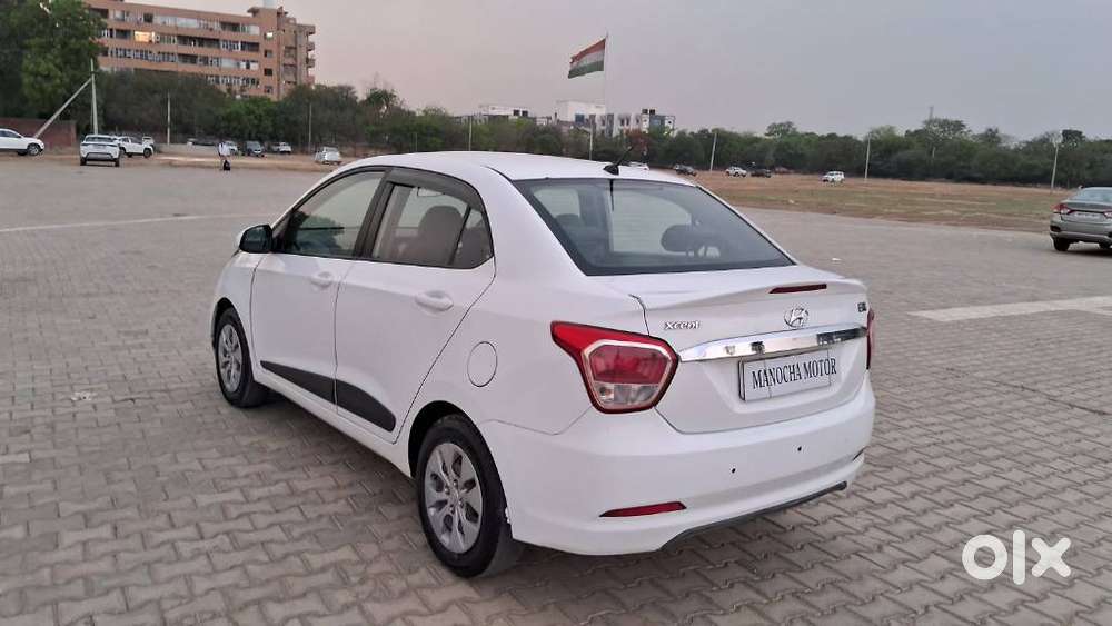 Hyundai Xcent, 2017, Petrol