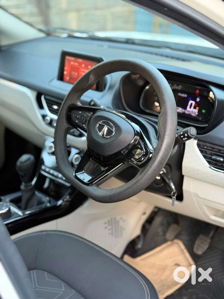 Tata Nexon 1.5 Revotorq Xz, 2020, Petrol