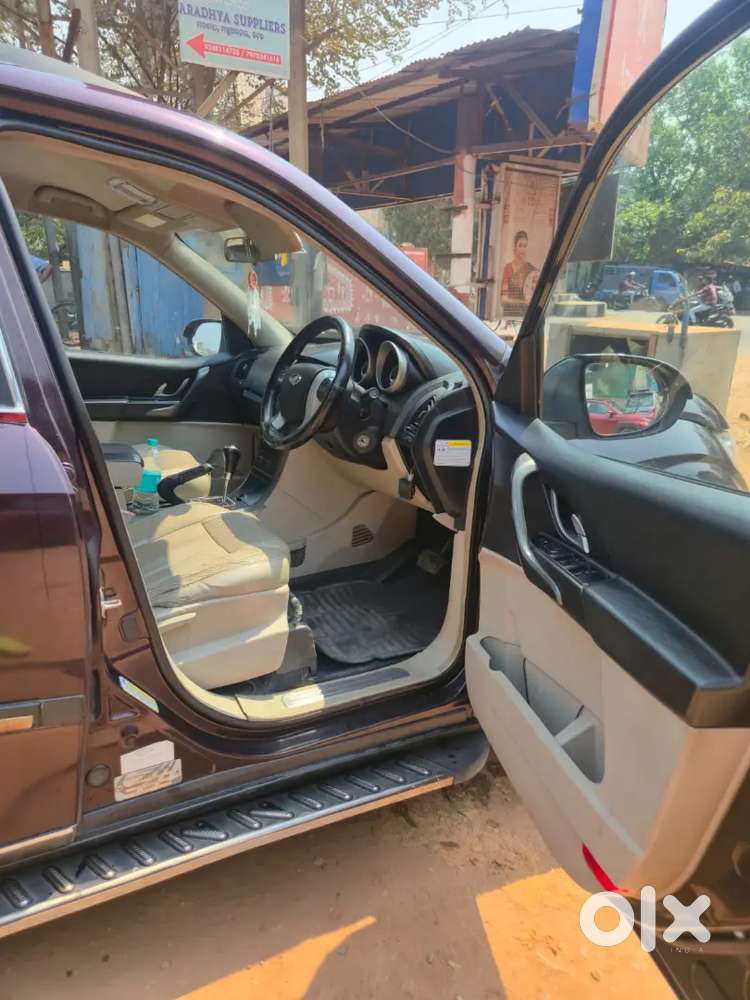 Mahindra Xuv500 2018 Diesel Well Maintained