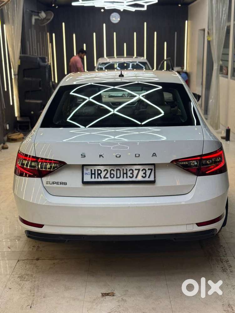 Skoda Superb Lk 2.0 Tdi At, 2017, Diesel