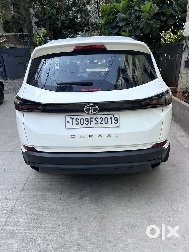 Tata Safari