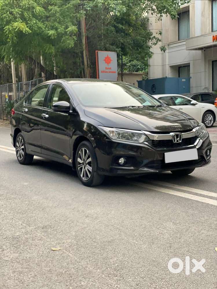 Honda City I-vtec V, 2018, Petrol