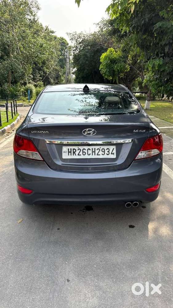 Hyundai Verna Fluidic 1.6 Vtvt Sx, 2014, Petrol