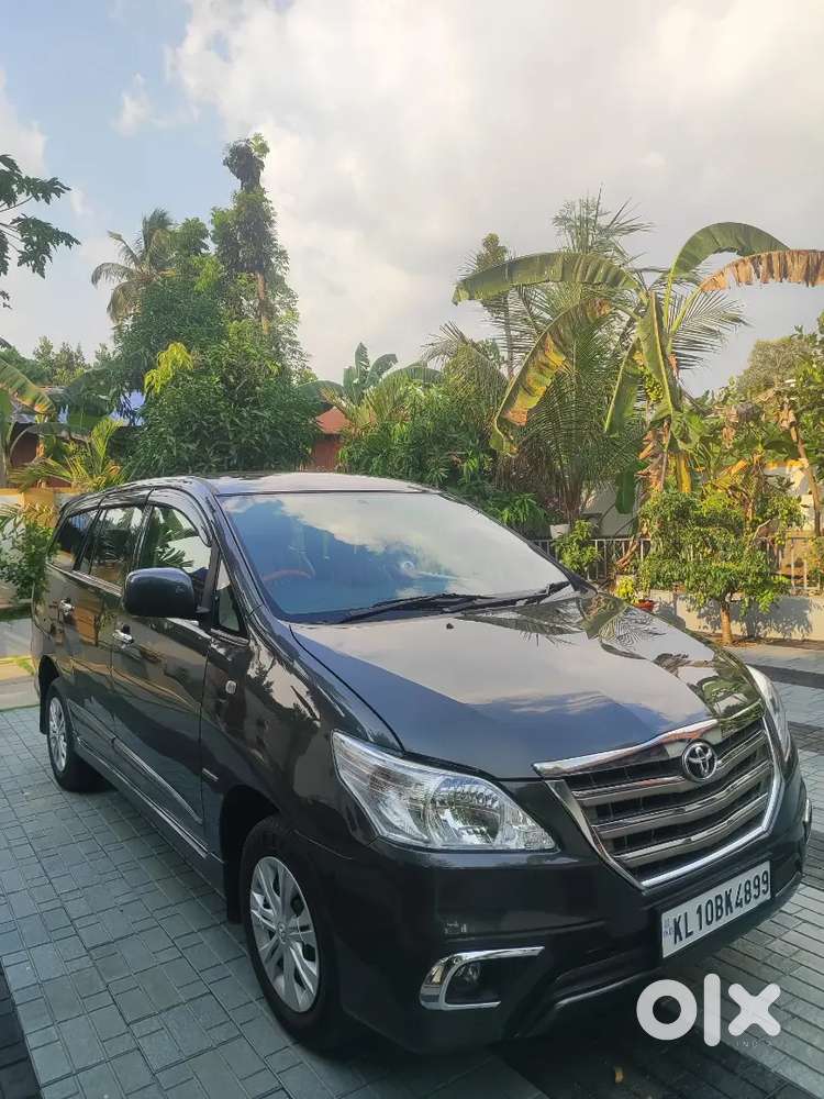 Toyota Innova 2015 Diesel Well Maintained