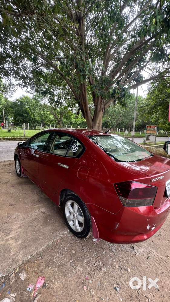 Honda City Hybrid 2013