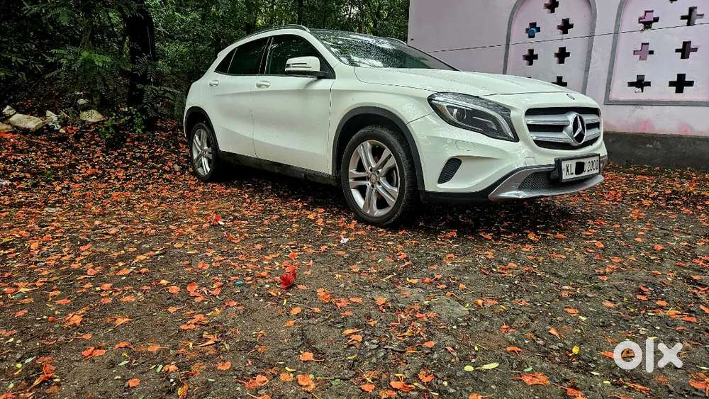 Mercedes-benz Gla 200 2015 Diesel 130000 Km Driven