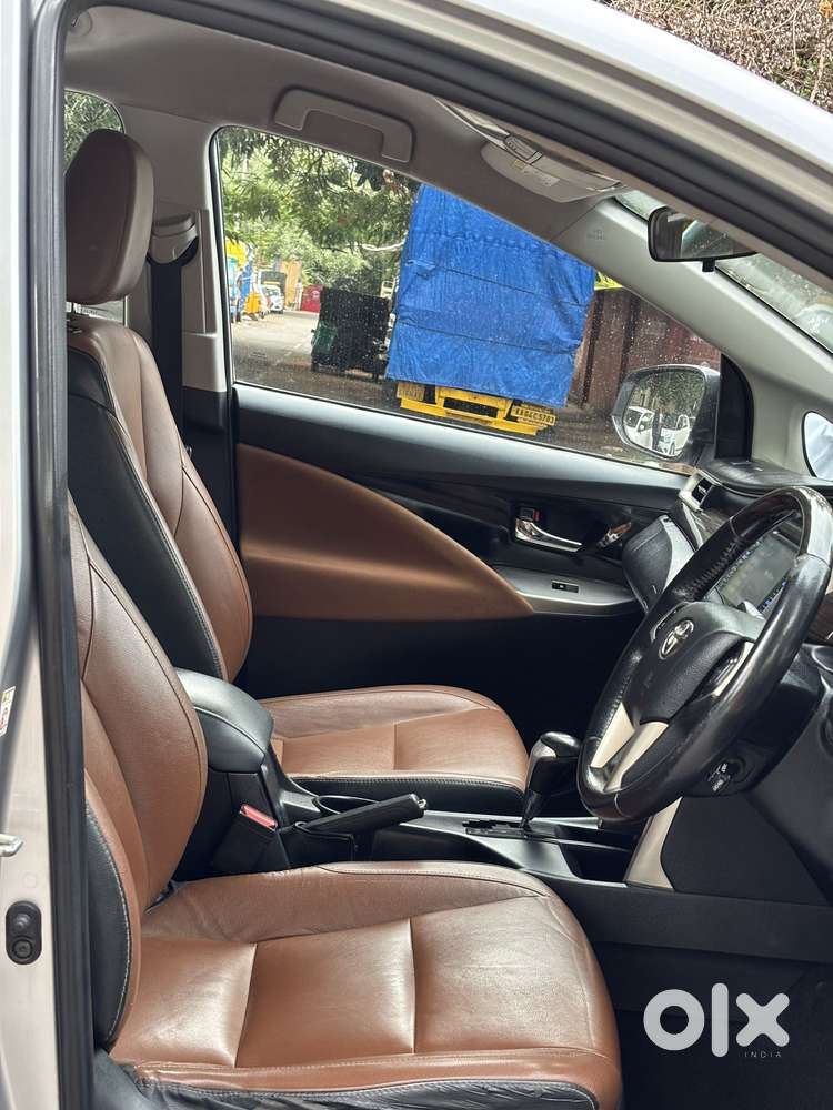 Toyota Innova Crysta 2.8 Zx At, 2017, Diesel