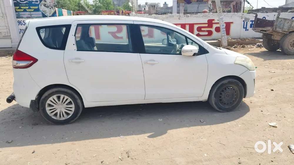 Maruti Suzuki Ertiga 2012