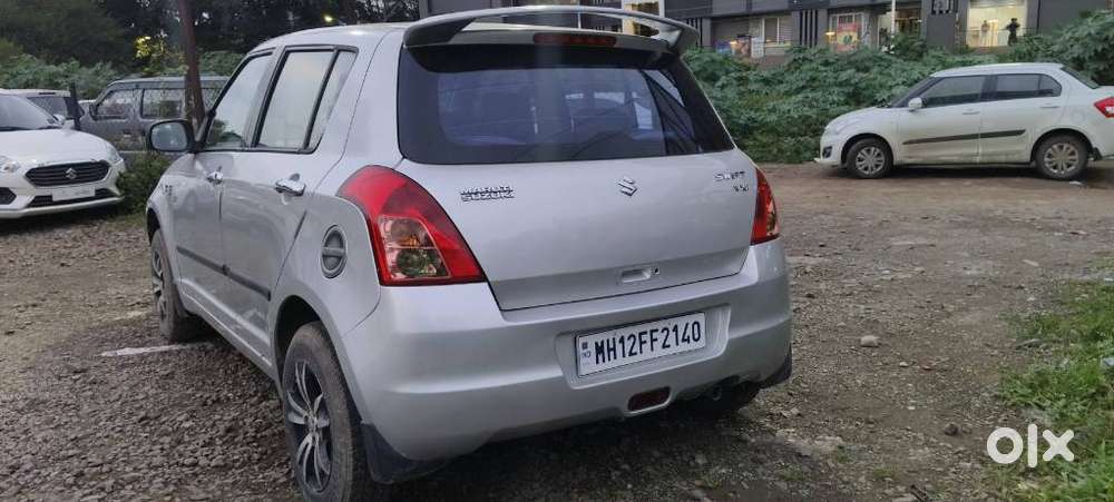 Maruti Suzuki Swift Vxi 1.2 Abs Bs-iv, 2009, Cng & Hybrids