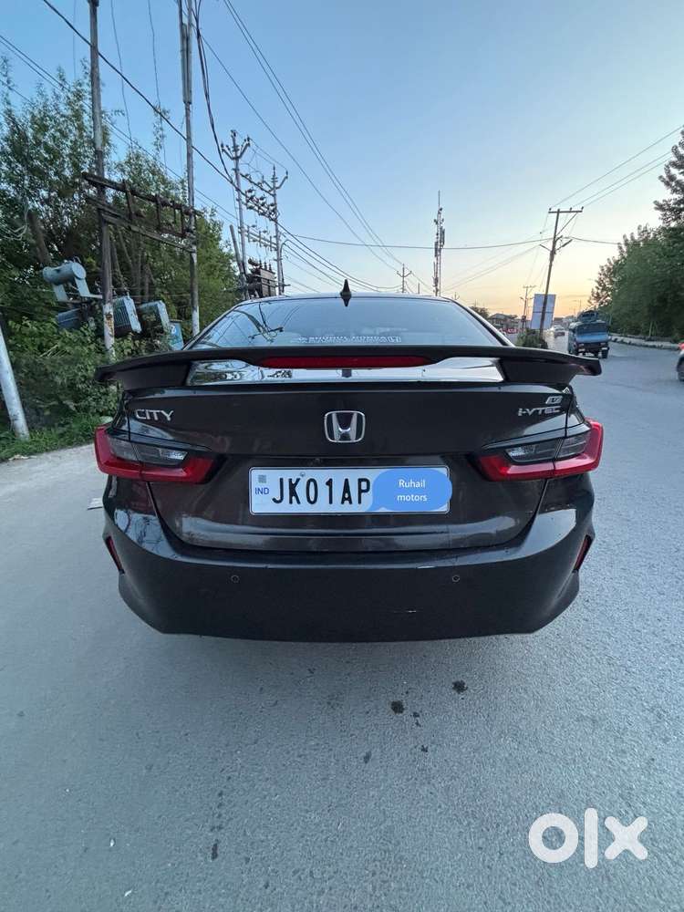 Honda City 1.5 V 5th Gen I-vtec Mt, 2021, Petrol