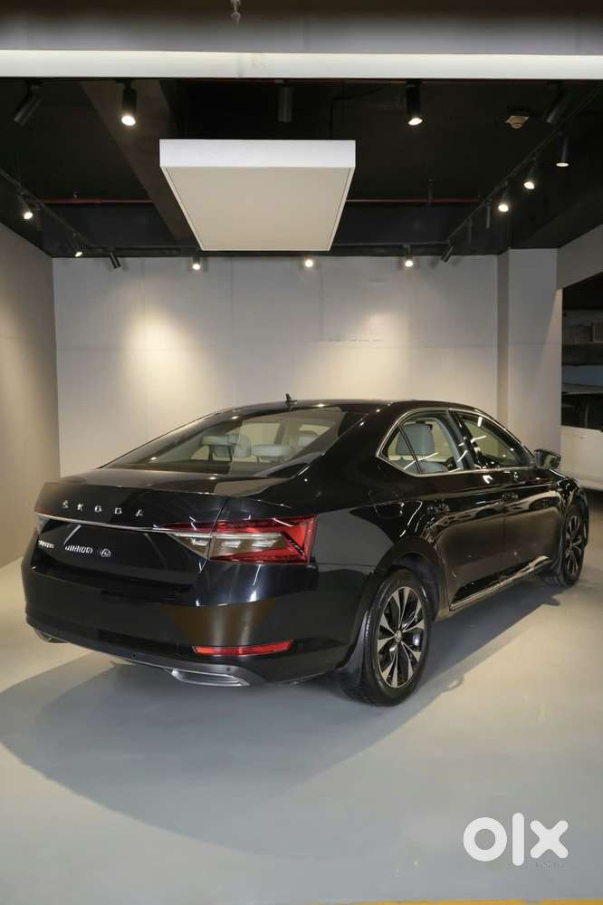 Skoda Superb 2.0 Tsi At L&k, 2024, Petrol