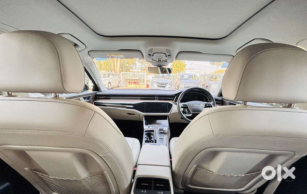 Audi A6 Technology 45 Tfsi W/o Matrix, 2025, Petrol