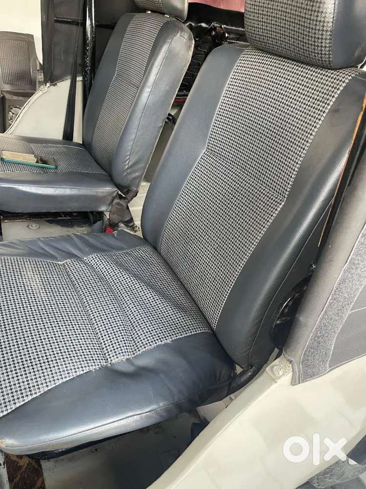 1995 Model Company Four Wheel Drive ( 4x4)