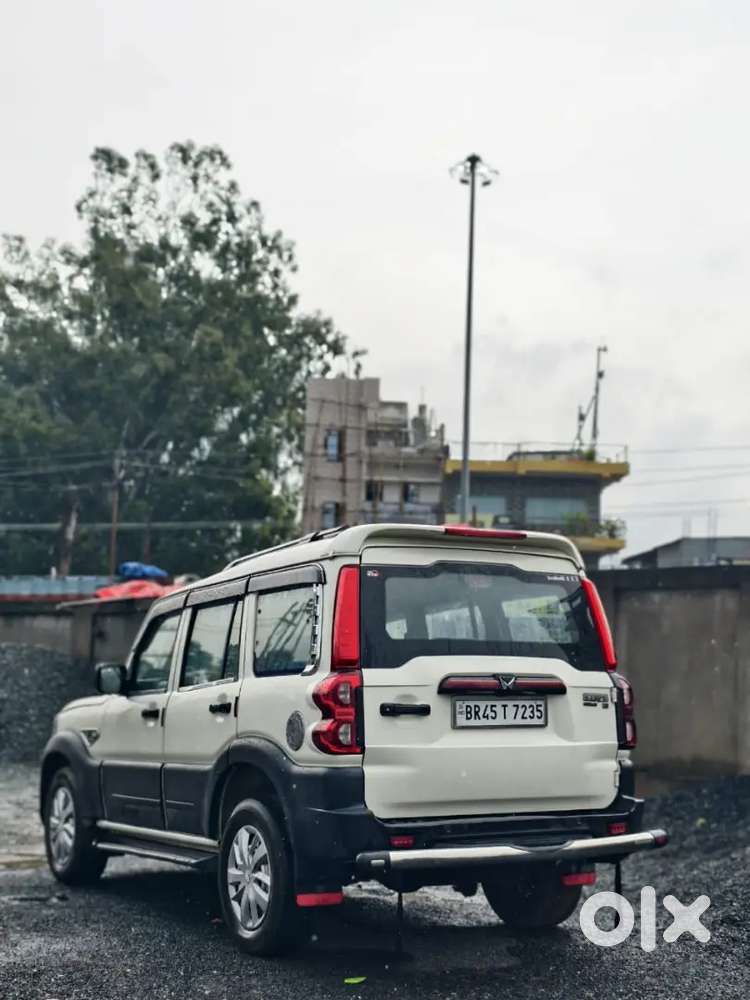 Mahindra Scorpio Classic 2025