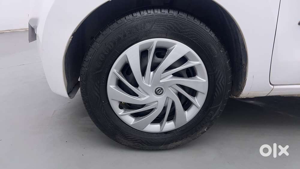 Datsun Redigo T Option, 2019, Petrol