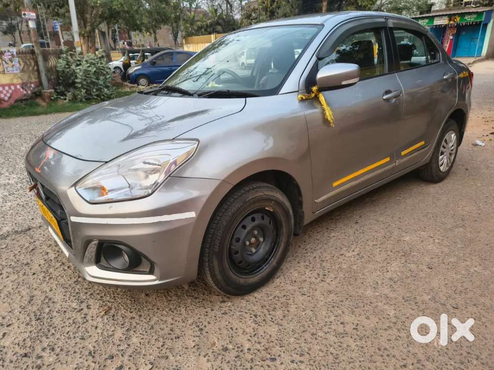 Maruti Suzuki Dzire 1.2 Vxi, 2022, Petrol