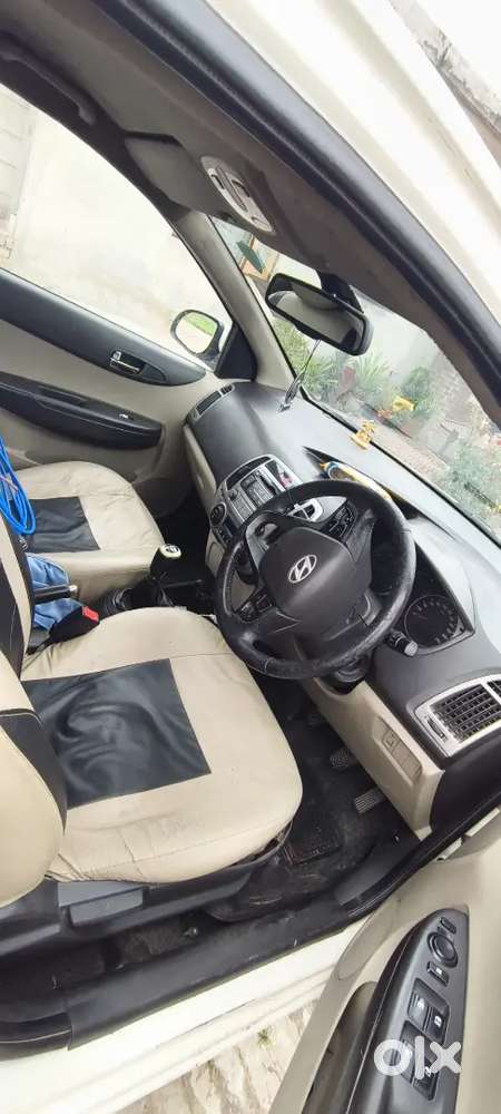 Hyundai I20 2012 Diesel 85000 Km Driven